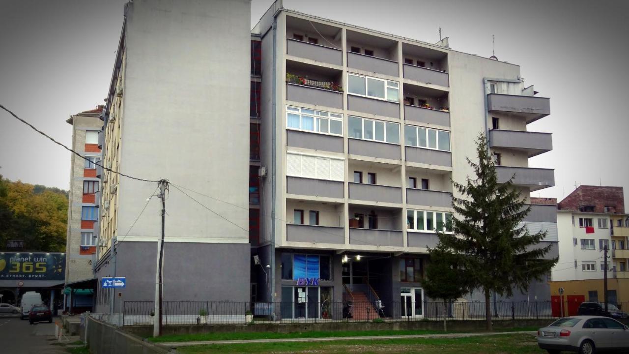 Dijamant Lägenhet Banja Koviljača Exteriör bild